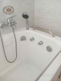 Vasca da bagno per Anziani/Disabili