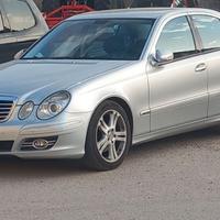 Mercedes-Benz Classe E 220cdi Evo