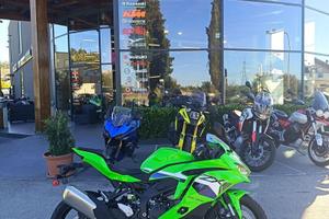 Kawasaki Ninja ZX-4 RR LIME GREEN GN1 - 2026