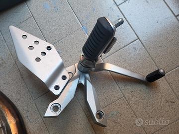 Pedane originali kawasaki z750 (2009) come NUOVE