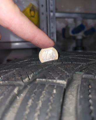 gomme invernali  225/60 R17