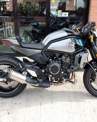 Cf Moto 700CL-X - UNIPRO' - PARI AL NUOVO