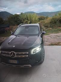 auto mercedes glb 180