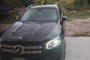 auto mercedes glb 180