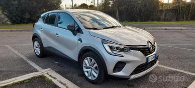 Renault Captur 1.3 TCe Mild Hybrid Business 140 CV