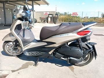 Piaggio Beverly 300hpe