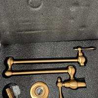 Rubinetto da cucina estensibile oro