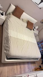 Camera da letto completa