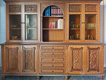 Credenza in legno, stile classico