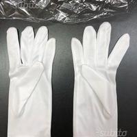 Guanti bianchi