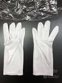Guanti bianchi
