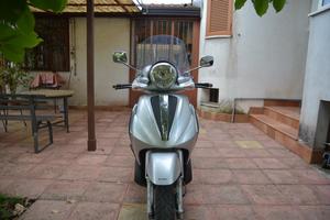 Beverly 300 del 2009