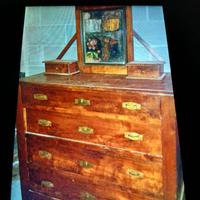 Cassettiera con Specchiera