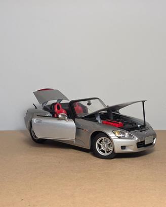 Modellino Honda 1/18
