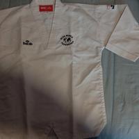 abbigliamento taekwondo 