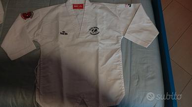 abbigliamento taekwondo 