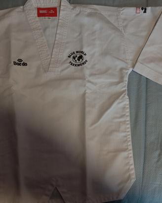 abbigliamento taekwondo 