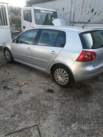 Vw golf  benzina gas