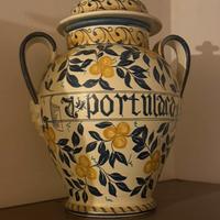 Coppia di vasi da farmacia Castello