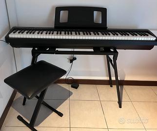 Pianoforte digitale Roland fp10+ accessori