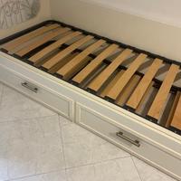 Letto in legno singolo con doppia rete