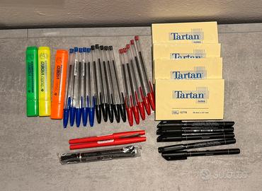 Lotto cancelleria nuova - Evidenziatori, penne