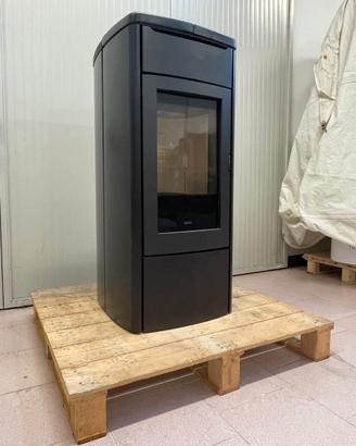 Stufa Pellet NOBIS A9 Zenith 7,9 kW - Come Nuova
