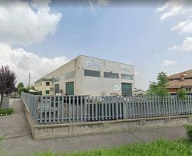 Capannone a Macello, via delle Vigne, 6 locali