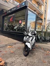 Honda SH 125 SPORT