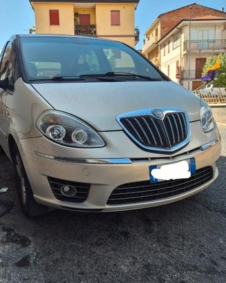 Lancia musa