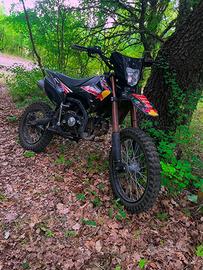 Pit bike 125 kxd 609 pro (leggere la descrizione)