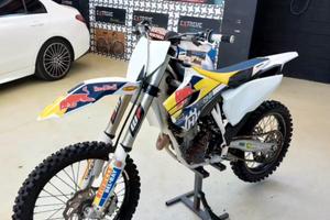 Husqvarna fc 250 4 tempi