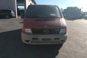 Mercedes vito 1999 2.0td 110D demolito per ricambi
