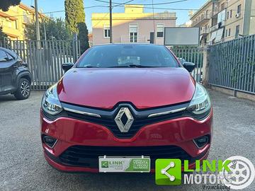 RENAULT Clio Itens