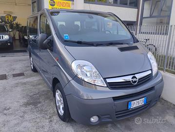Opel Vivaro 29 2.0 CDTI PC 9 POSTI