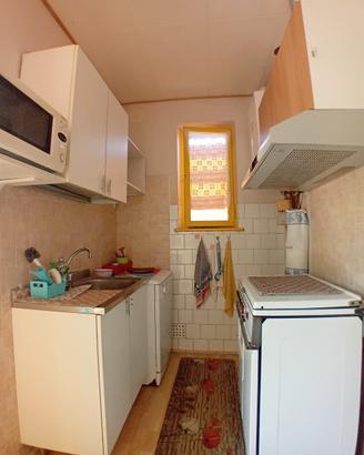 Mobili Cucinino  + microonde e lavastoviglie 