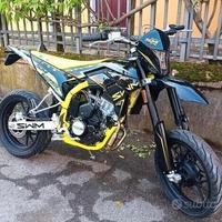 MOTARD SWM SM 125 R 2026 FIN. TASSO 0%