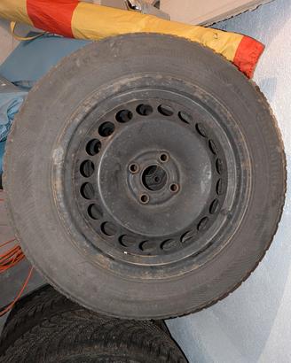 4 cerchi in ferro Opel Corsa D 15"
