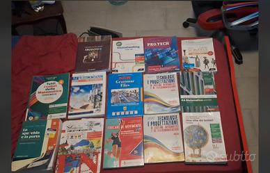 lotto libri scolastici per scuola superiore