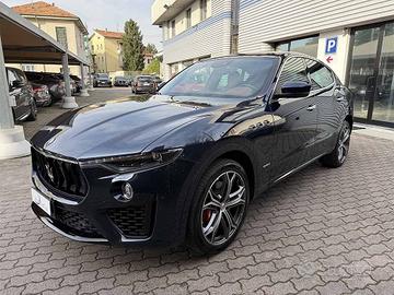 MASERATI Levante GRANSPORT TELECAMERA CERCHI 21'