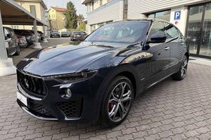 MASERATI Levante GRANSPORT TELECAMERA CERCHI 21'