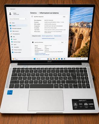 Laptop Acer Aspire Lite 15