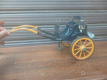 modellino di calesse vintage
