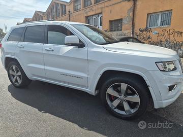 jeep cherokee overland OCCASIOND