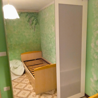 Armadi con grande specchio. Piano terra