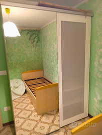 Armadi con grande specchio. Piano terra