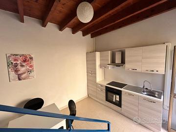 Stanza in appartamento a Monserrato