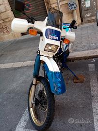 Suzuki DR 600 - 1987