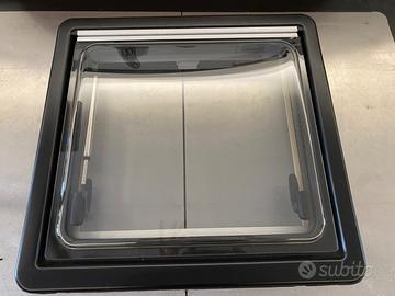 Dometic - 500 x 500 Window
