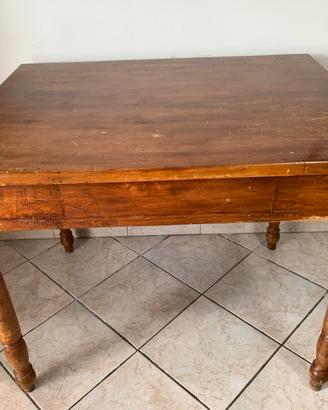 Tavolo Legno massello 98x77x78